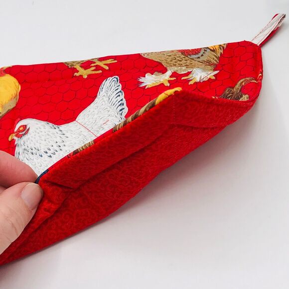 Set of 2 Square Potholders 7x7 Inches, Farmhouse Chickens, Baking Set of 2 - Picture 3 of 3